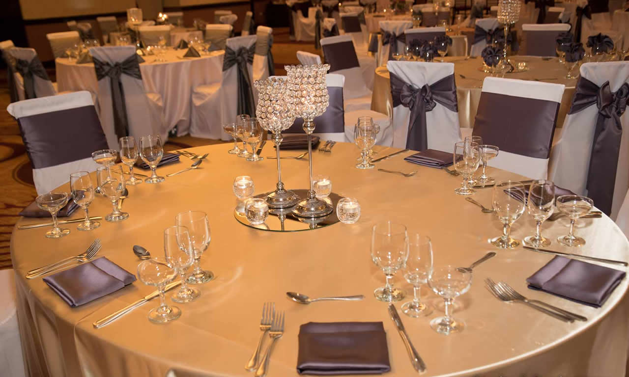 Signature Events at Holiday Inn | Distinct Events and Corporate Functions